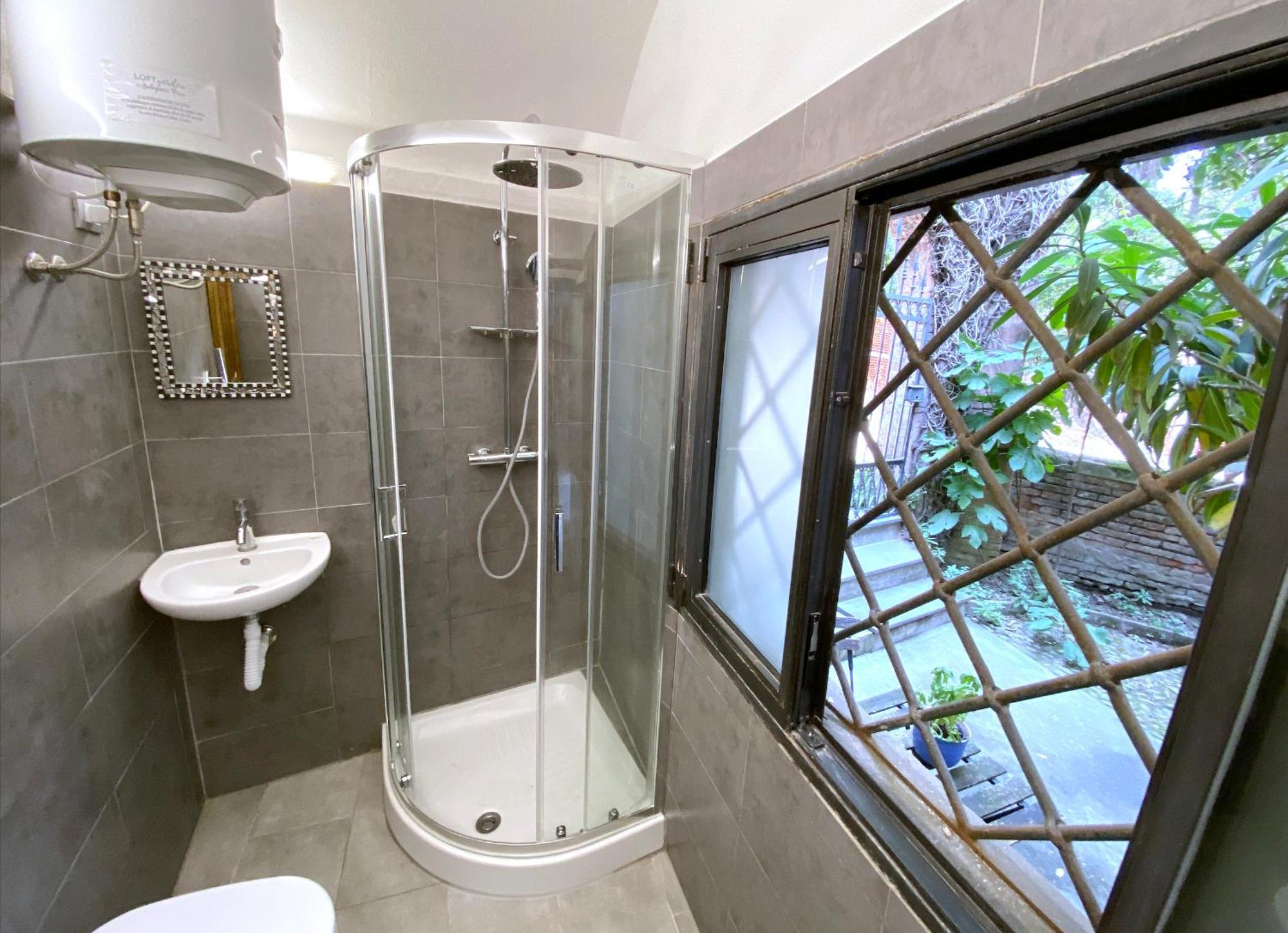 Apartamento Loft Garden In Bologna'S Heart Ospedale Rizzoli Exterior foto